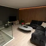 Βίλα Central, Roomy, Free Parking, Fireplace, View *