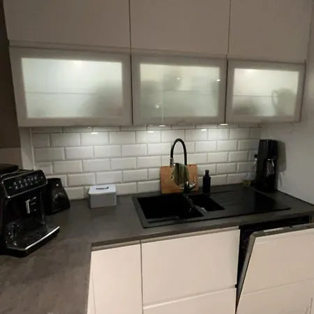 Villa Central, Roomy, Free Parking, Fireplace, View *